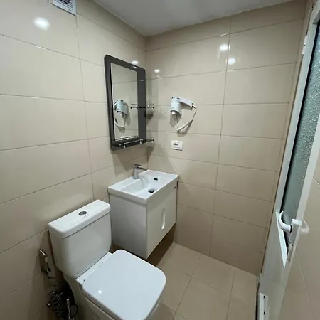 Berat Central Studio Διαμέρισμα Μπεράτ