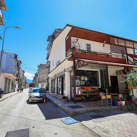 Apartamento Berat Central Studio